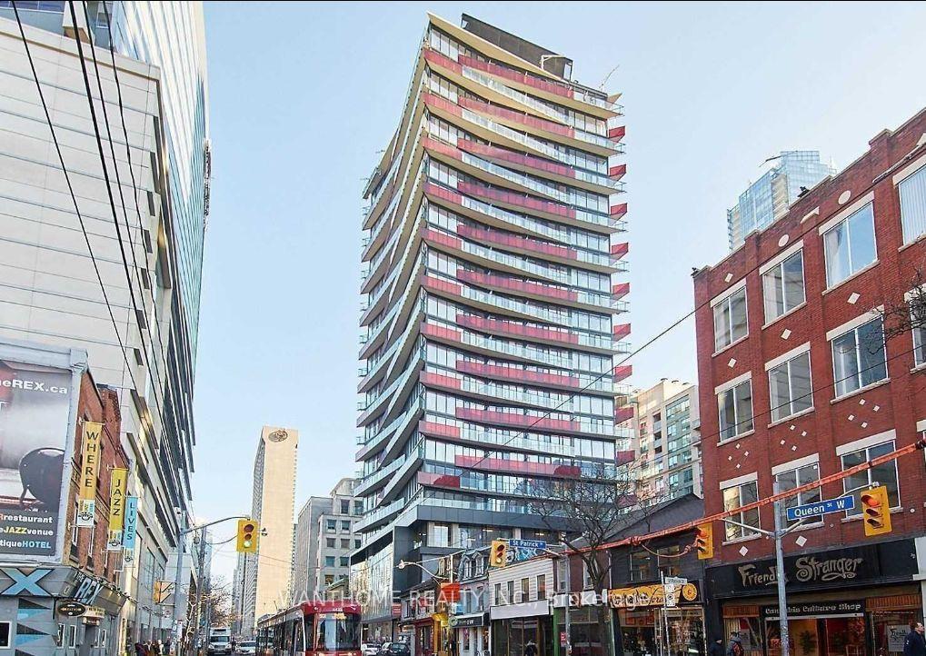 215-queen-st-street-w-toronto-ontario-c12728114