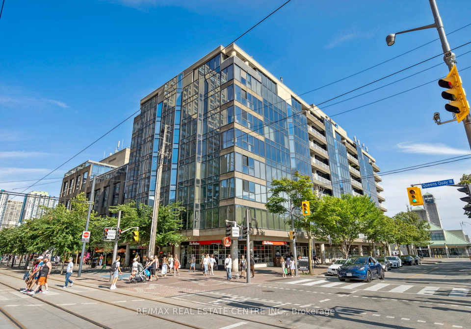 251-queens-quay-w-toronto-ontario-c12728360
