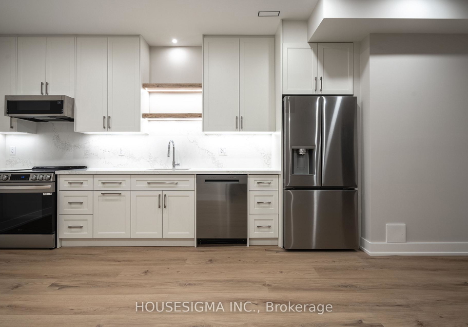 15-mission-drive-north-york-ontario-c12728386
