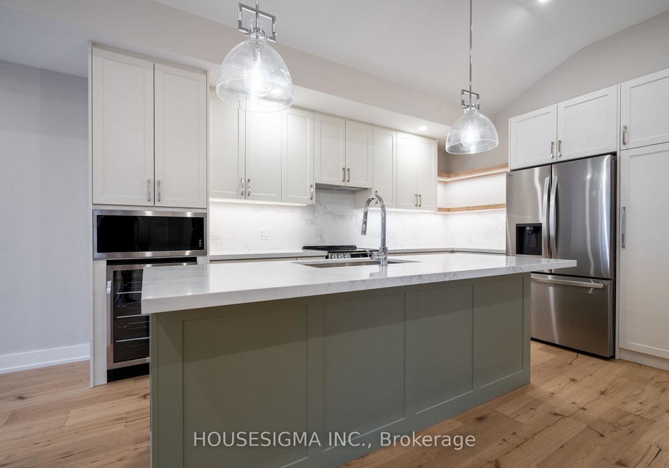 15-mission-drive-north-york-ontario-c12728388