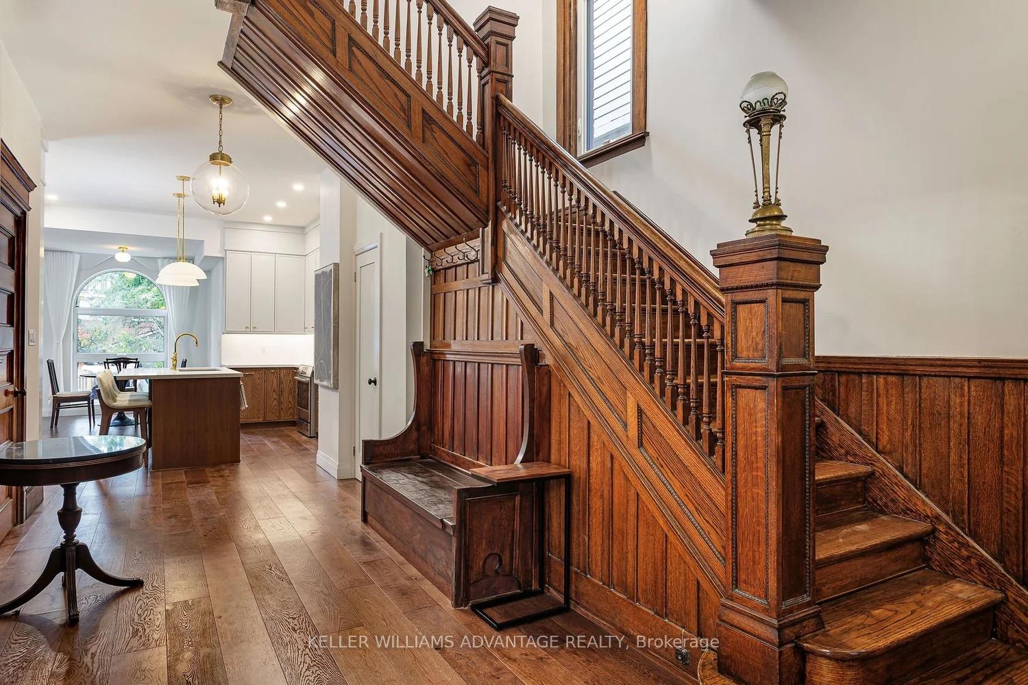 42-delaware-avenue-toronto-ontario-c12728748