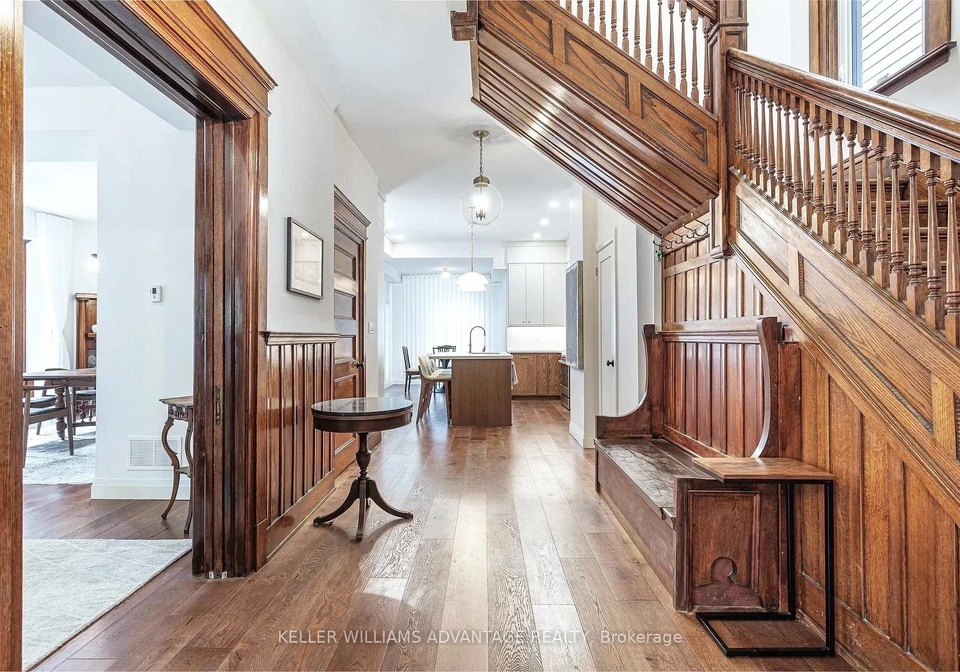42-delaware-avenue-toronto-ontario-c12728748
