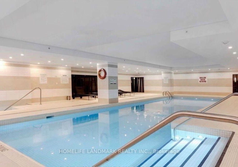 111-st-clair-avenue-w-toronto-ontario-c12728870