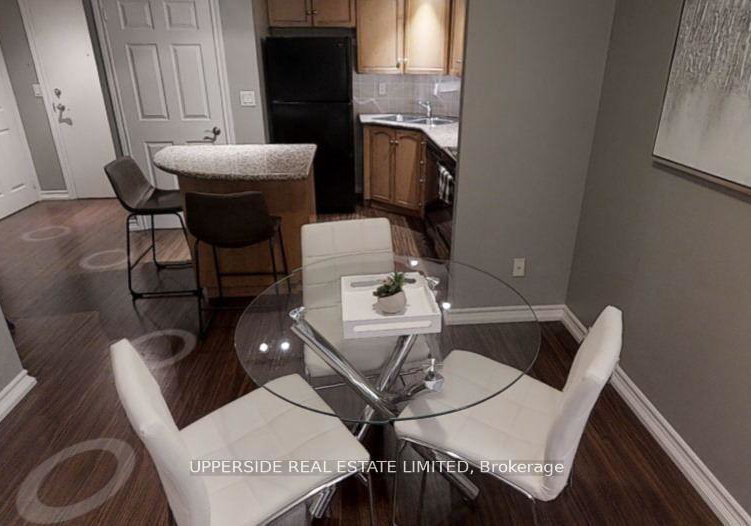 250-wellington-street-w-toronto-ontario-c12728890