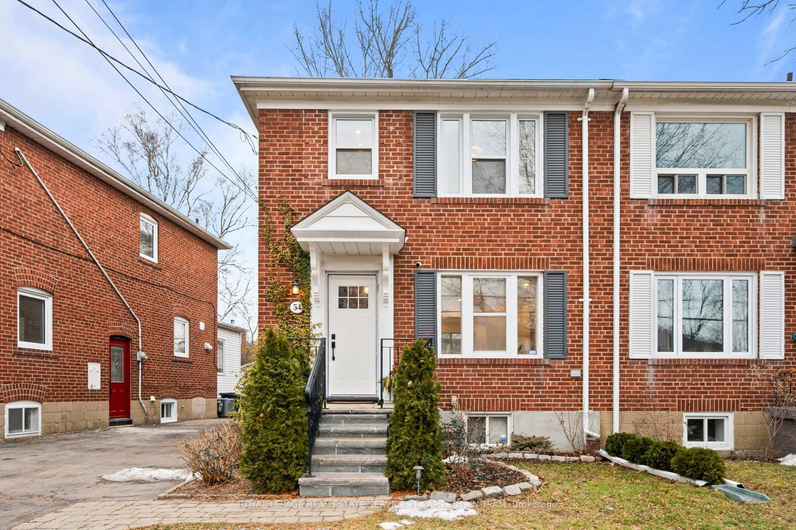 54-thursfield-crescent-east-york-ontario-c12728916