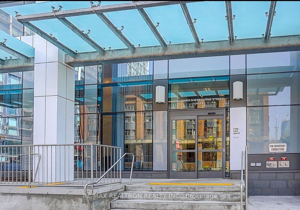 135-lower-sherbourne-street-toronto-ontario-c12729002