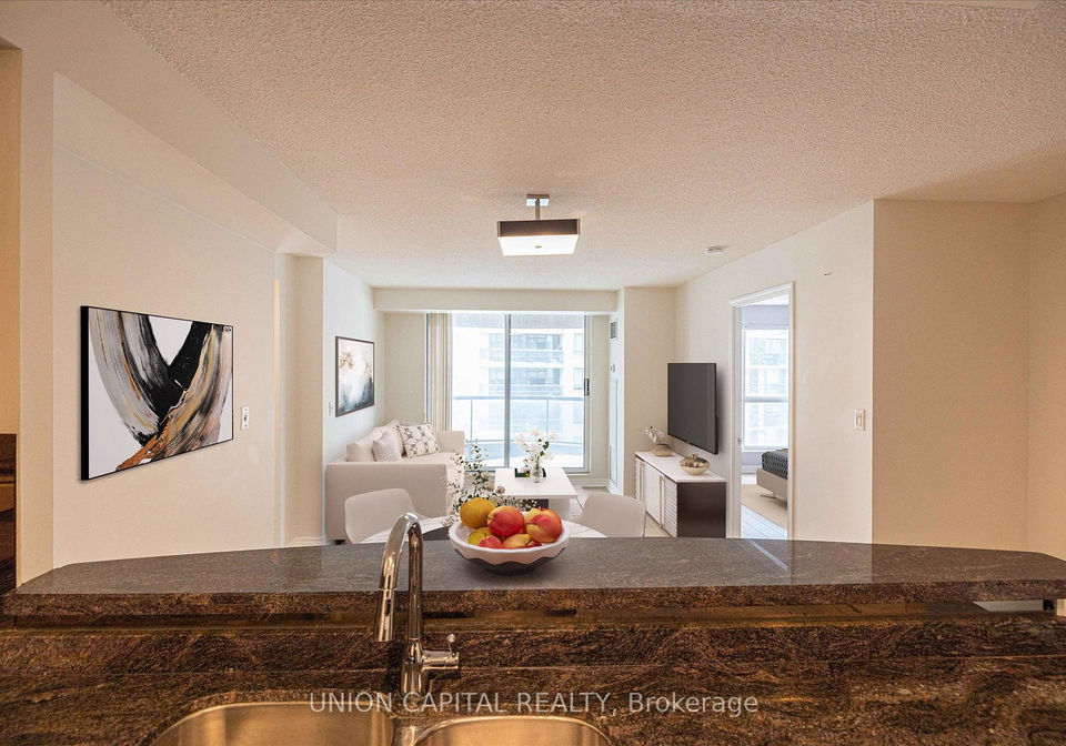 7-lorraine-drive-toronto-ontario-c12729188