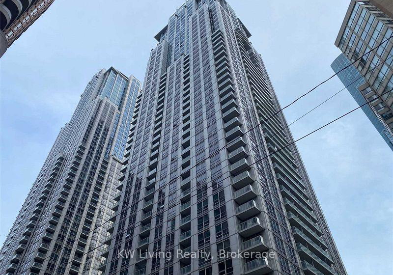 761-bay-street-toronto-ontario-c12729238