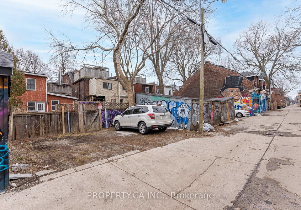 258-brunswick-avenue-toronto-ontario-c12729266