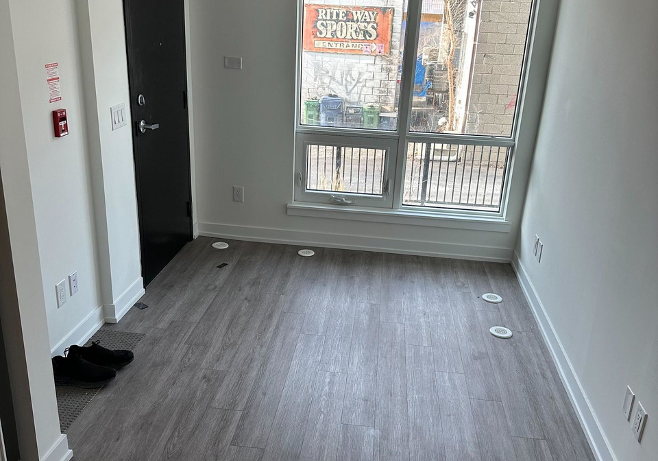 871-sheppard-avenue-toronto-ontario-c12729610
