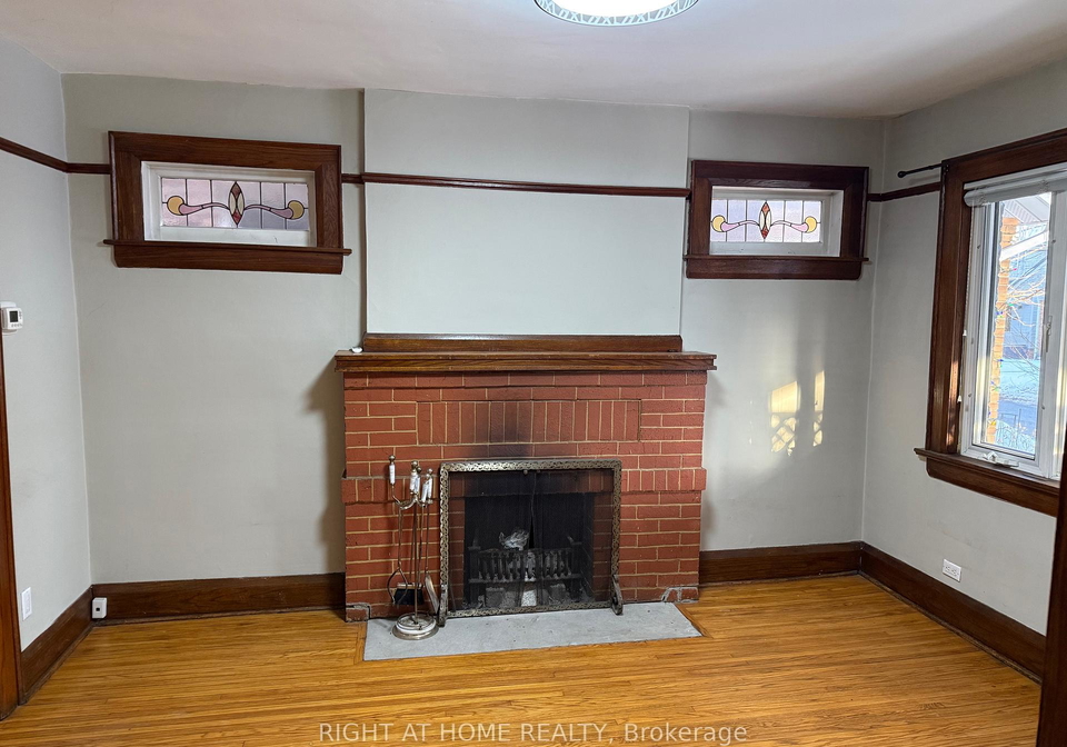 304-soudan-avenue-toronto-ontario-c12729620