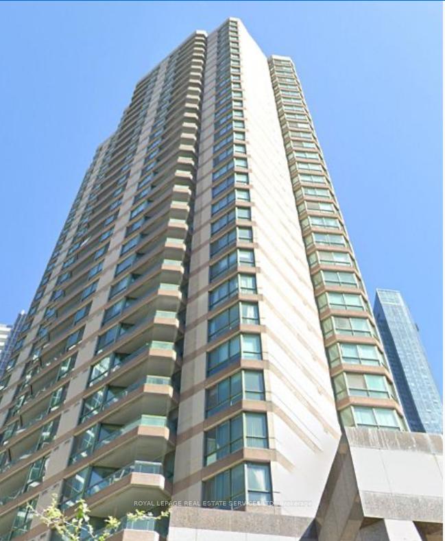 38-elm-street-toronto-ontario-c12729788