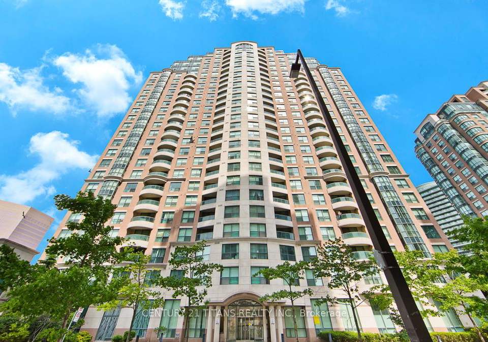 7-lorraine-drive-toronto-ontario-c12729924