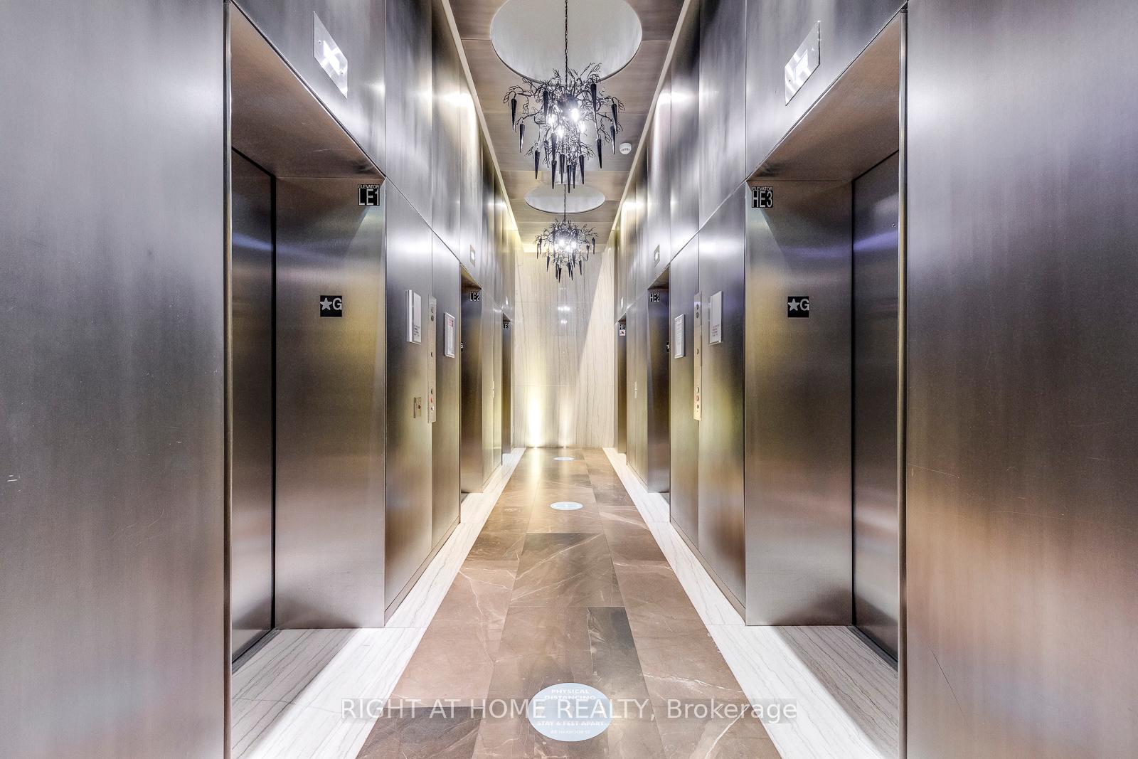 88-harbour-street-toronto-ontario-c12730310