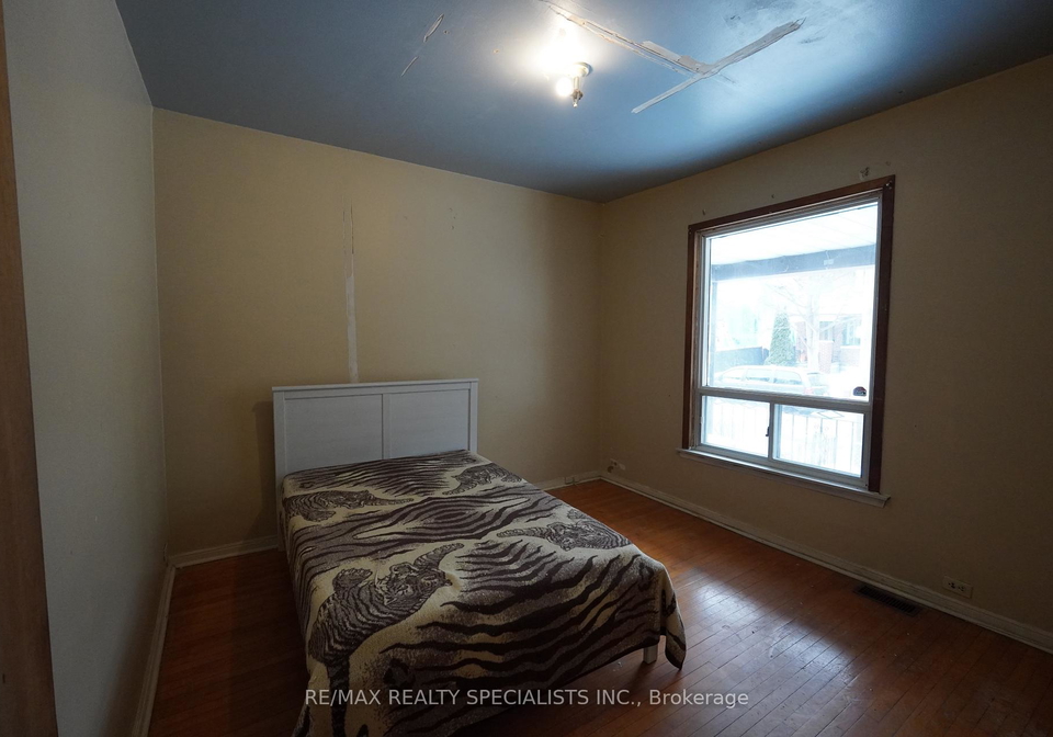 120-euclid-avenue-toronto-ontario-c12730340