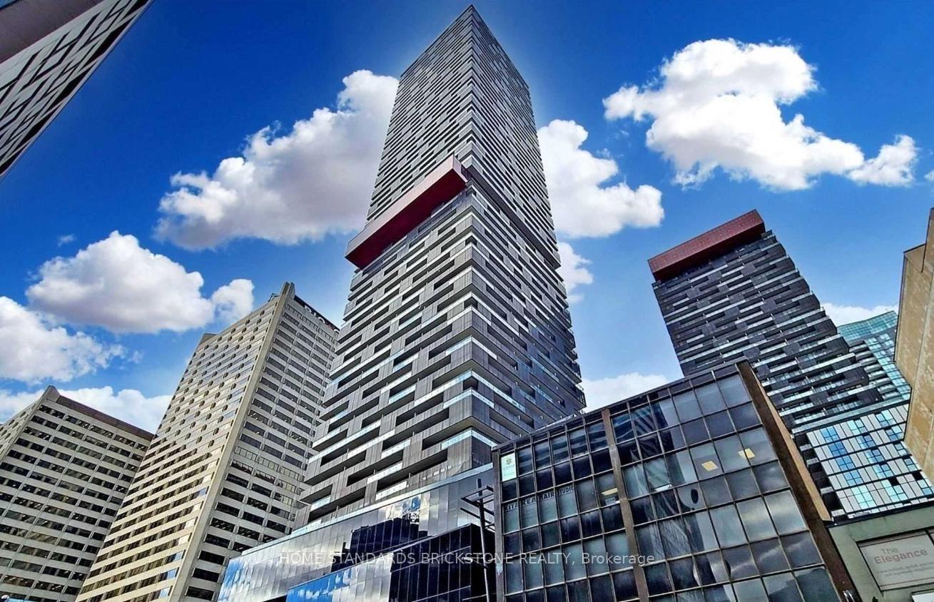 8-eglinton-avenue-e-toronto-ontario-c12730420