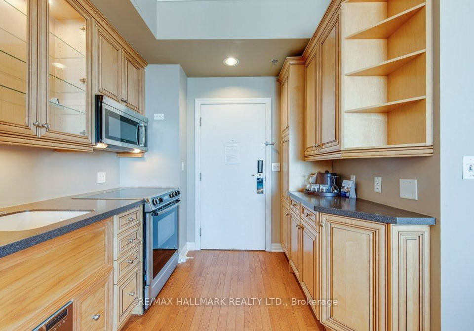 1-king-street-w-toronto-ontario-c12730578