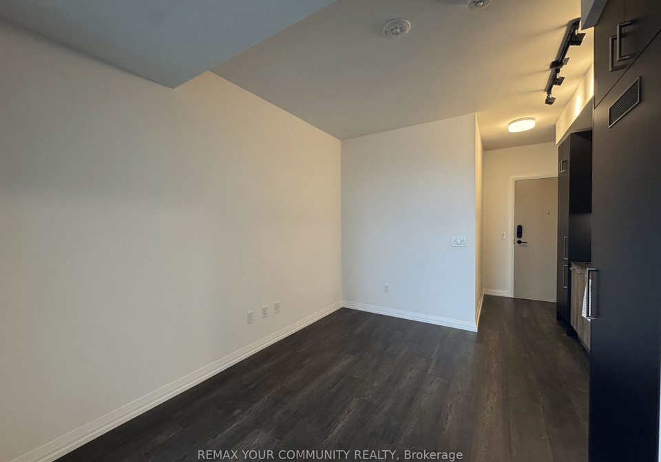 280-dundas-street-w-toronto-ontario-c12730762