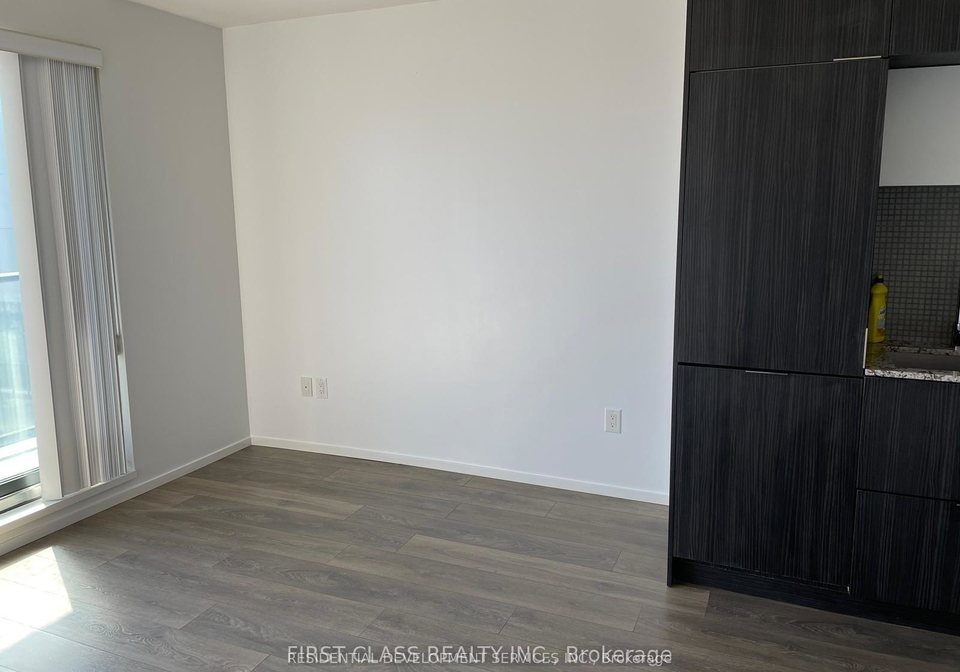 159-dundas-street-e-toronto-ontario-c12730788