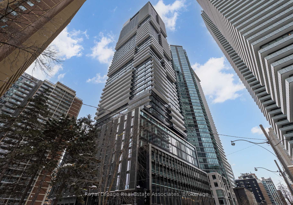 55-charles-street-e-toronto-ontario-c12730884