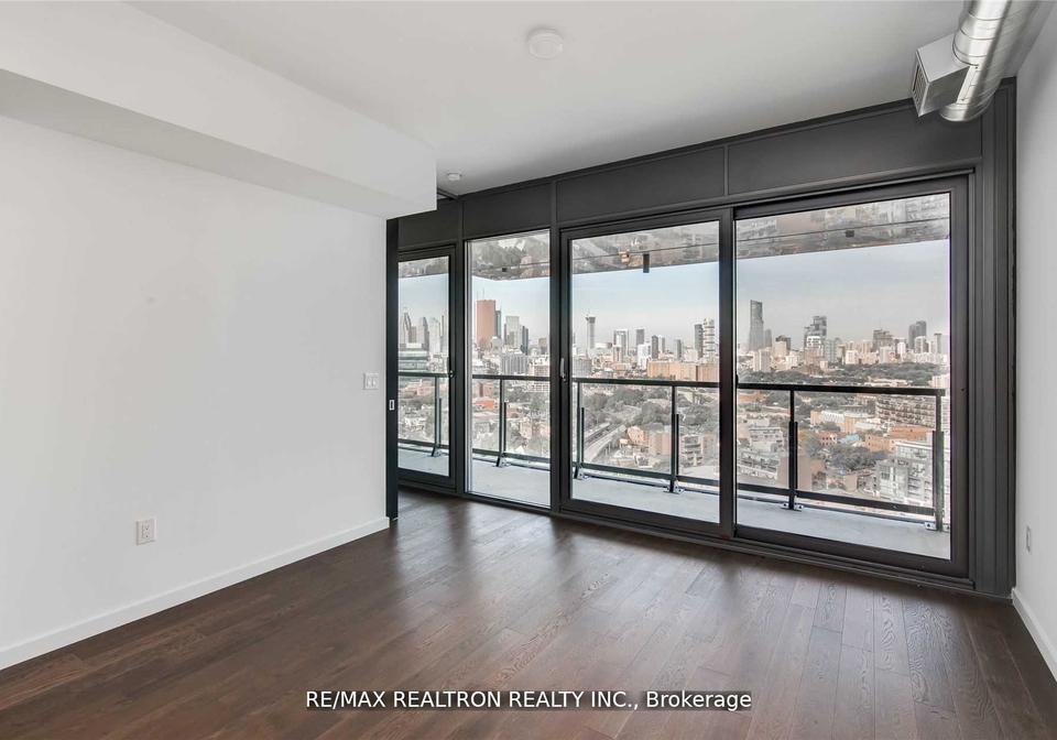 170-bayview-avenue-toronto-ontario-c12731206