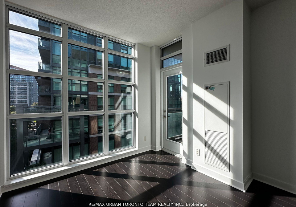 1169-queen-street-w-toronto-ontario-c12731370