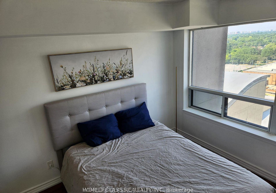 155-beecroft-road-toronto-ontario-c12731458