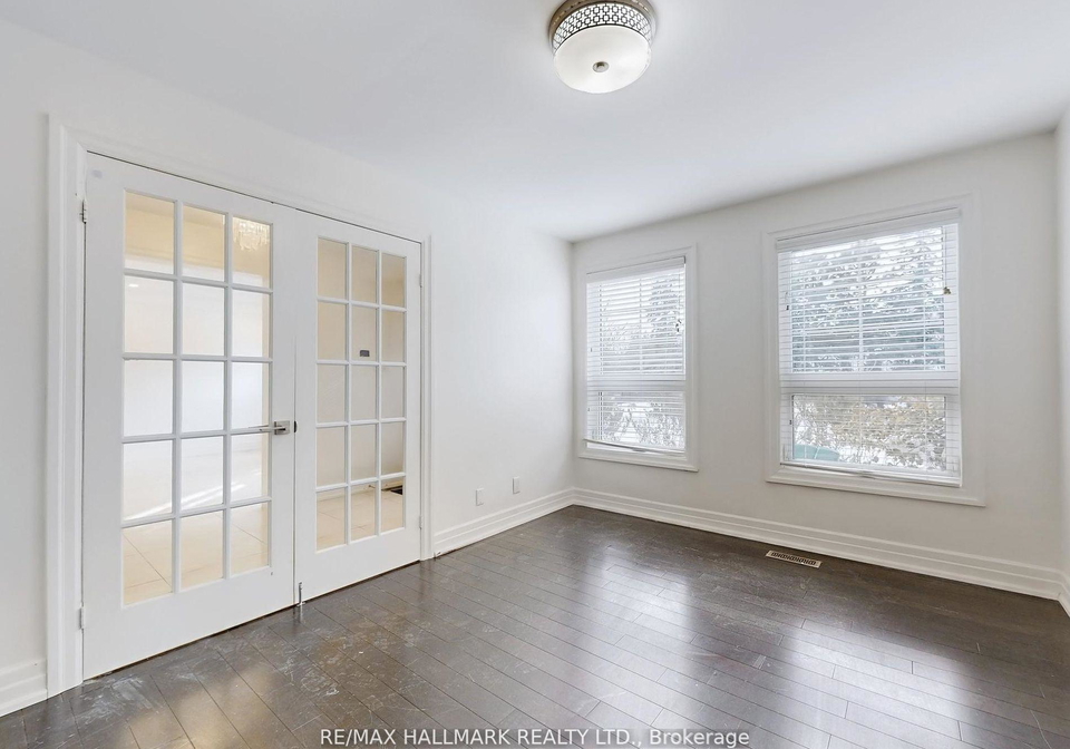 235-old-yonge-street-north-york-ontario-c12731472
