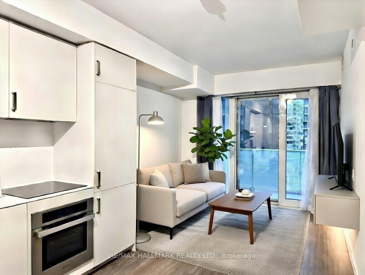88-queen-street-e-toronto-ontario-c12732050