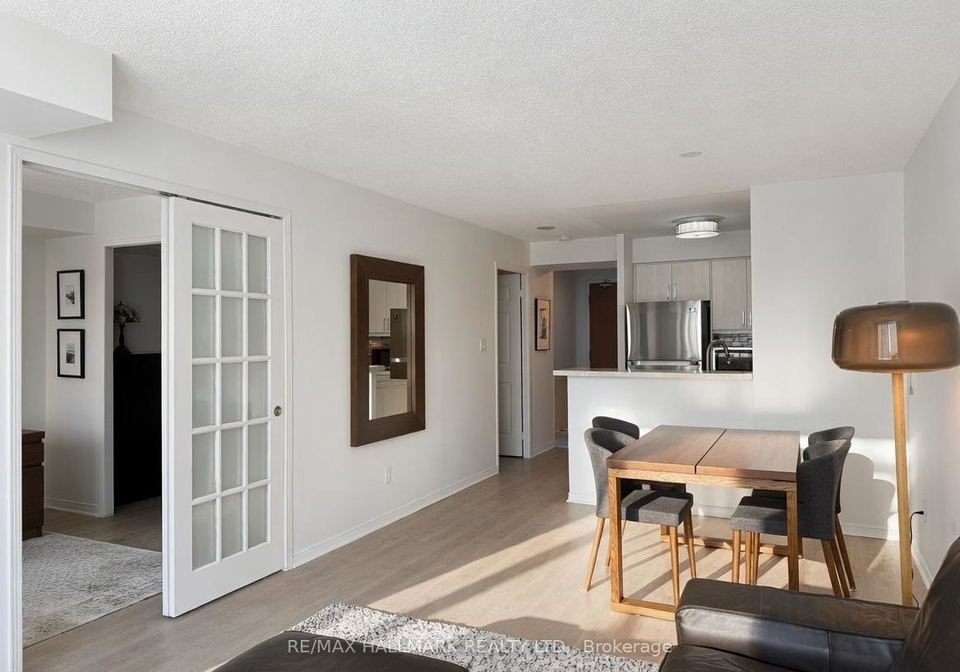 233-beecroft-road-toronto-ontario-c12732372