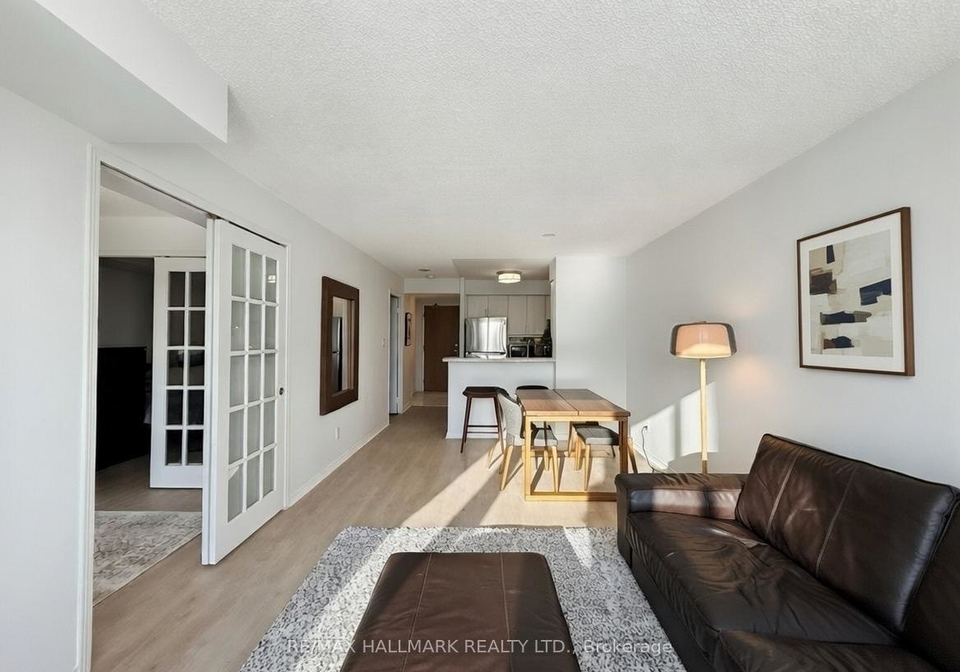 233-beecroft-road-toronto-ontario-c12732372