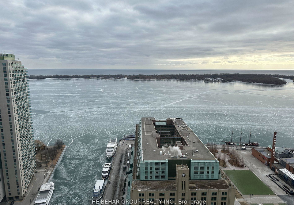8-york-street-toronto-ontario-c12732436