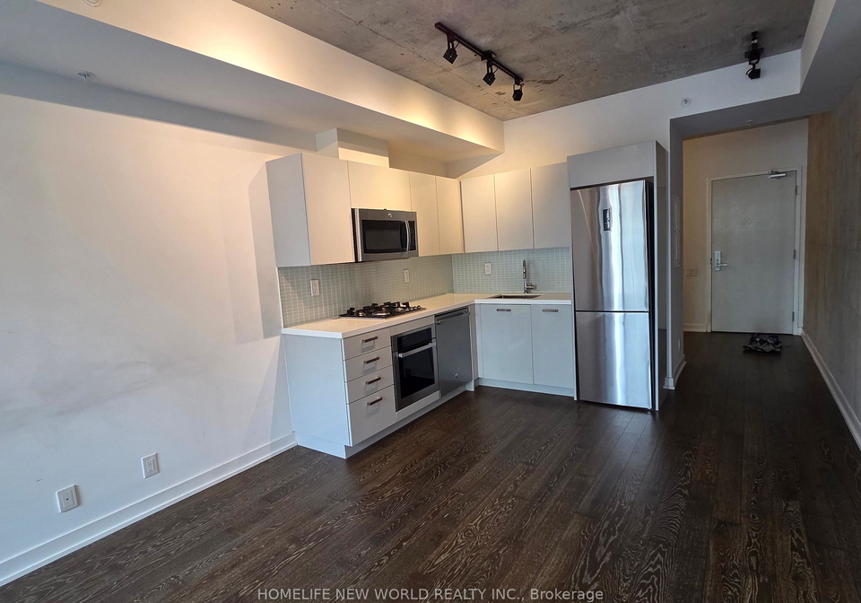 39-brant-street-toronto-ontario-c12732724