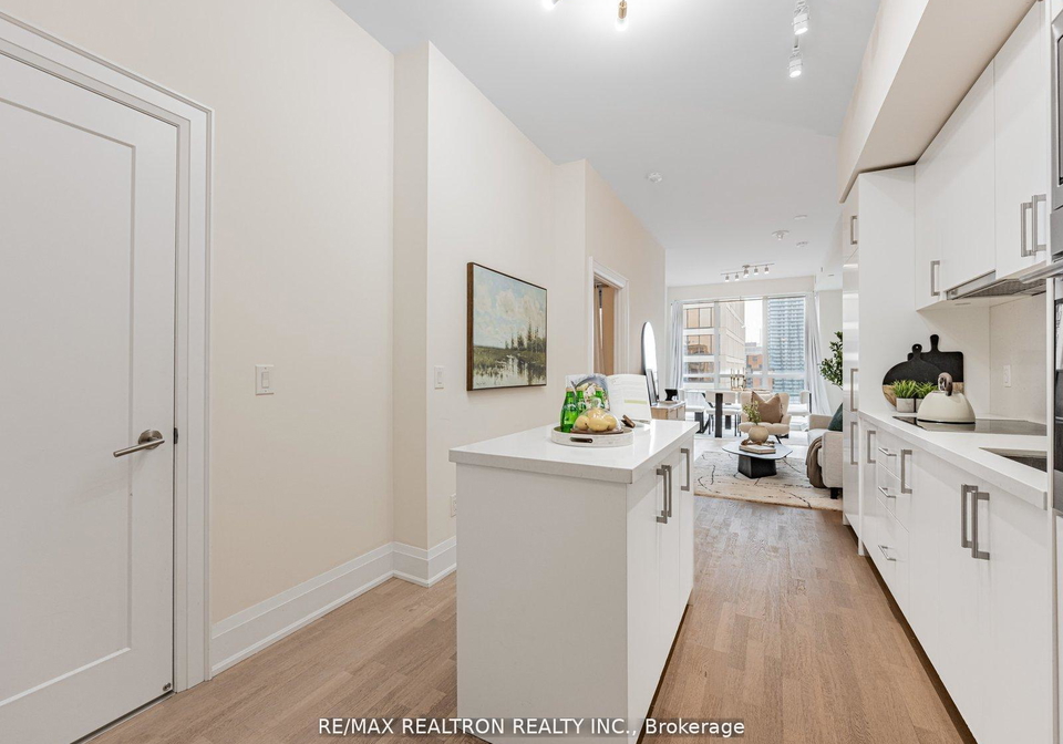 88-cumberland-street-toronto-ontario-c12732952