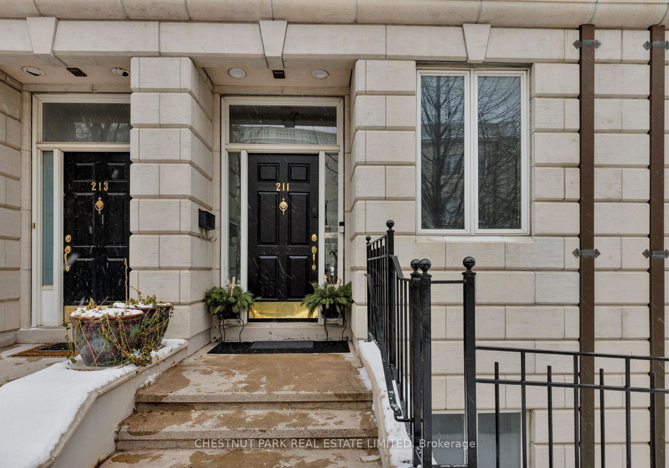 211-walmer-road-toronto-ontario-c12733958