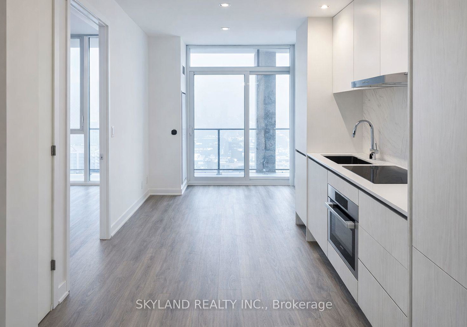 180-front-street-e-toronto-ontario-c12734514