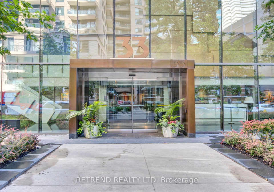33-charles-street-e-toronto-ontario-c12734578