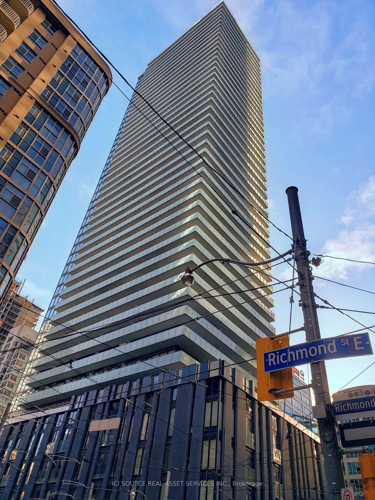 25-richmond-street-e-toronto-ontario-c12734590