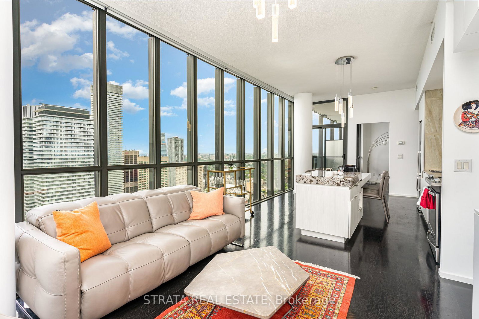 101-charles-street-e-toronto-ontario-c12734792