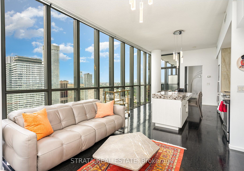 101-charles-street-e-toronto-ontario-c12734792