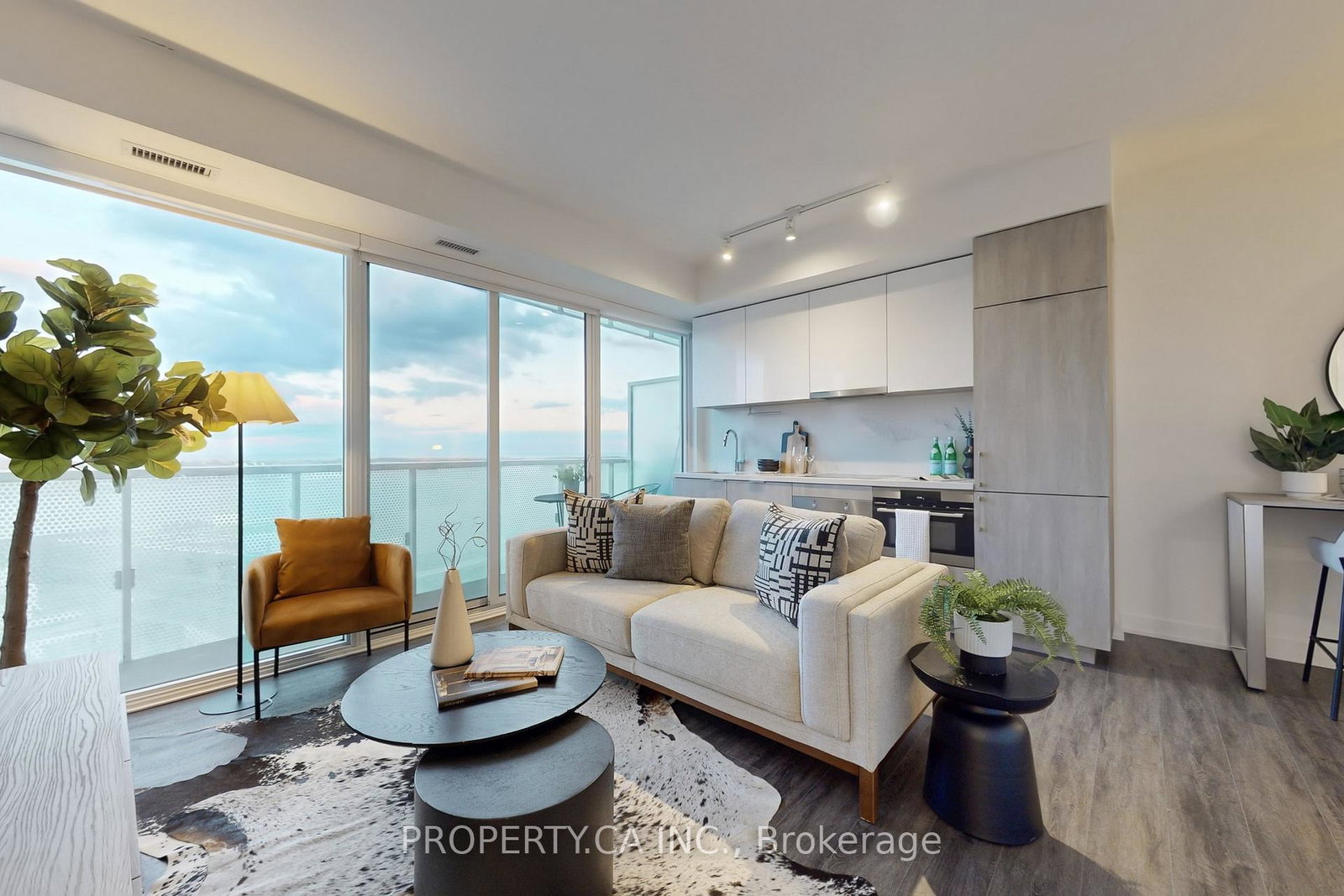 15-queens-quay-e-toronto-ontario-c12734938