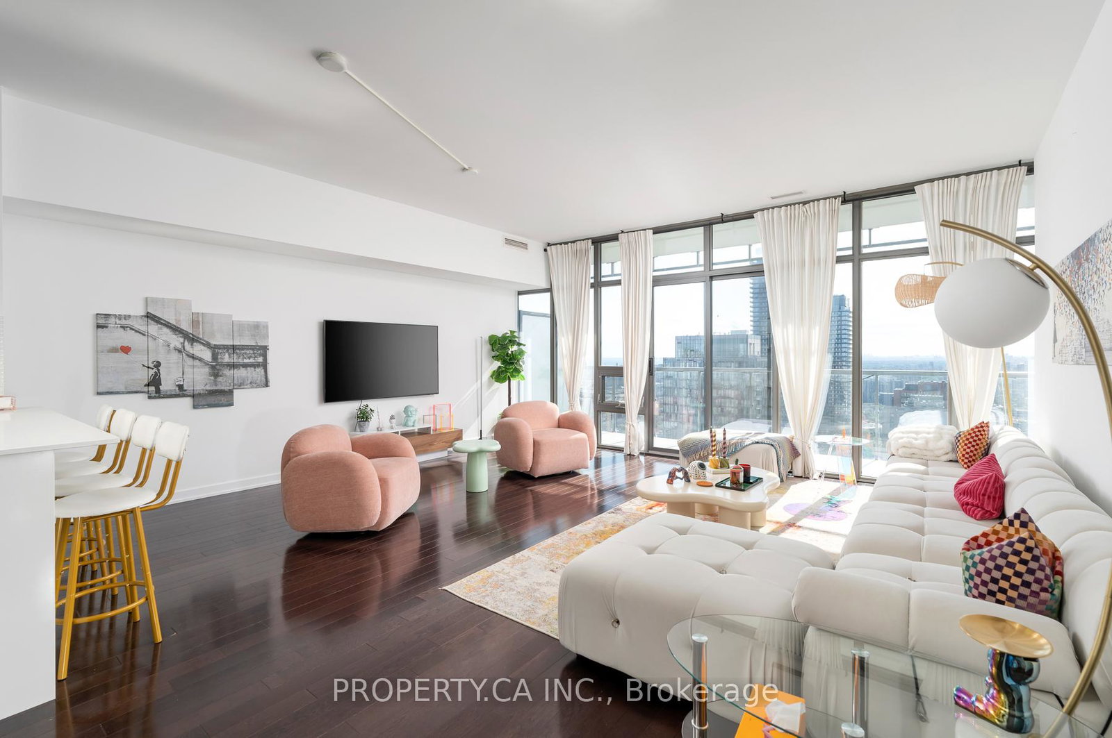 33-charles-street-e-toronto-ontario-c12734964
