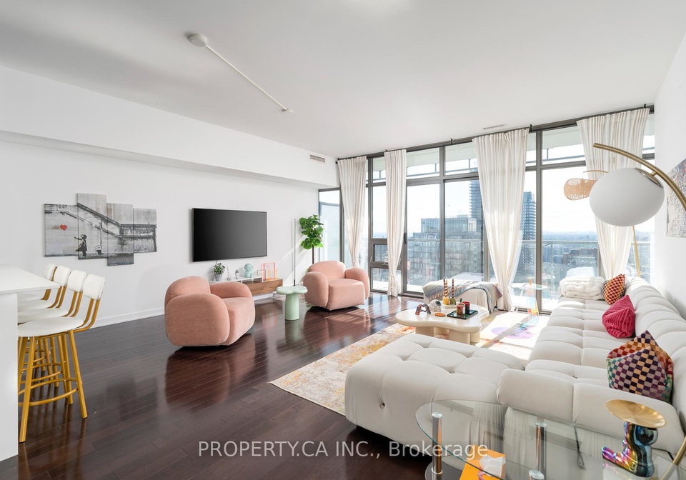33-charles-street-e-toronto-ontario-c12734964