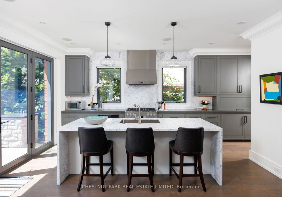 3-whitney-avenue-toronto-ontario-c12734970