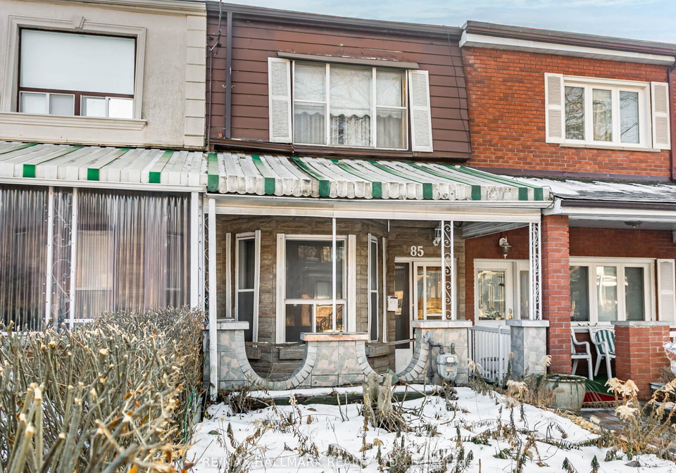85-lindsey-avenue-toronto-ontario-c12734984