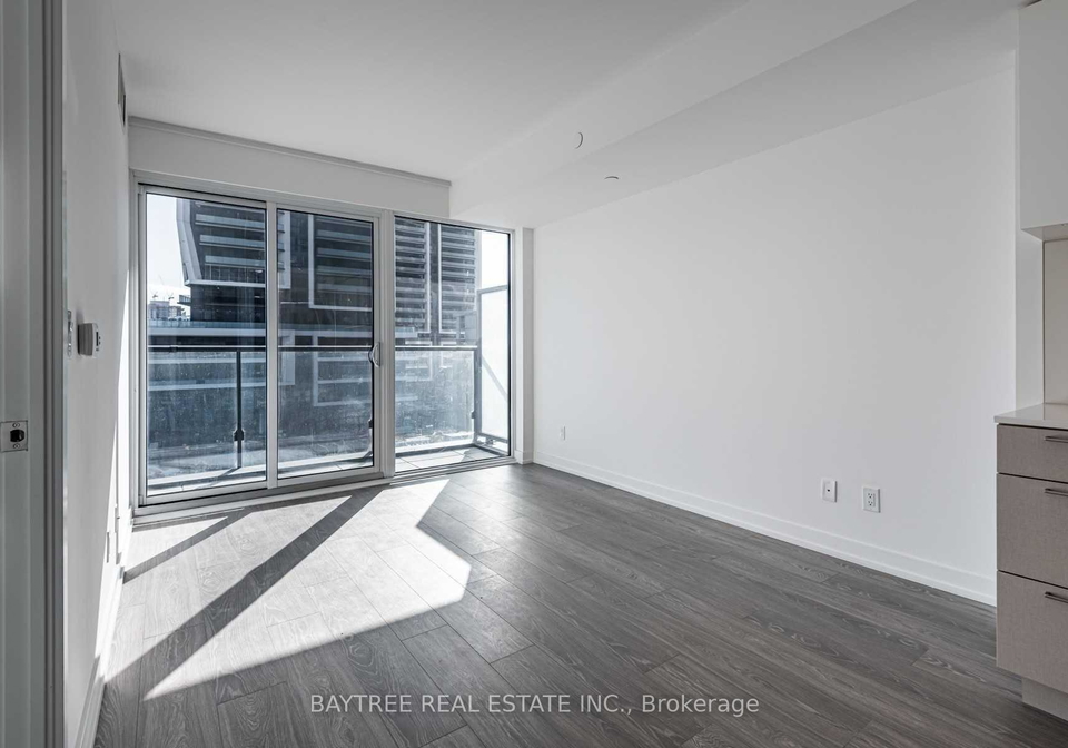 19-western-battery-road-toronto-ontario-c12735540