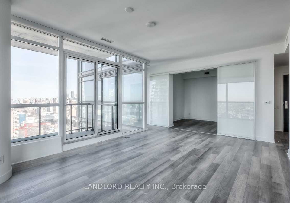 290-adelaide-street-w-toronto-ontario-c12735730