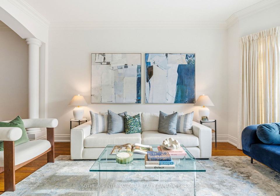 126-farnham-avenue-toronto-ontario-c12736146