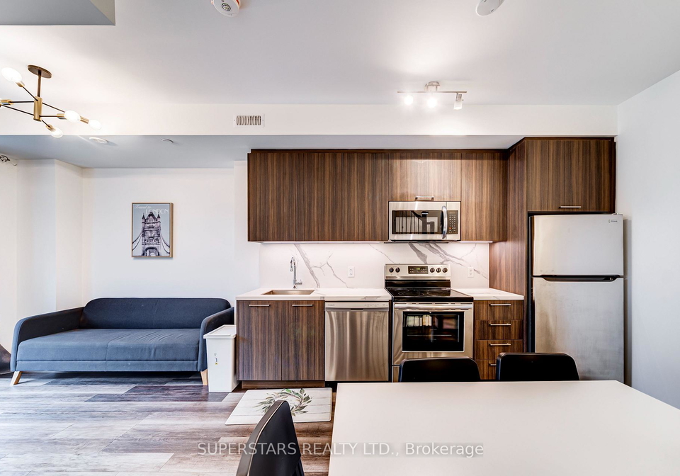 51-winlock-park-north-york-ontario-c12736212