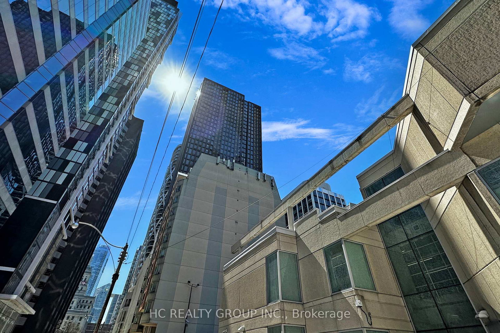 238-simcoe-street-w-toronto-ontario-c12736664
